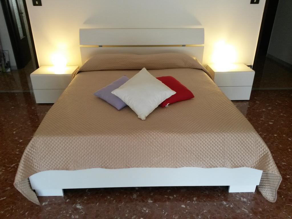 B&B Musica E Mare Monopoli Buitenkant foto